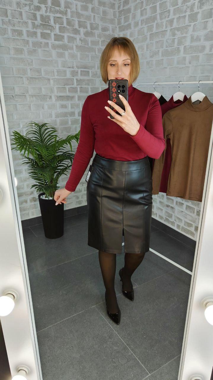 Жіноча спідниця утеплена з екошкіри на замші | Чорна спідниця до колін | Великі розміри | Осінь–Зима 2025