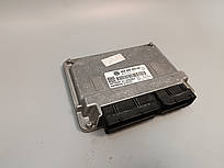 Volkswagen Golf 5 Plus 1.6 MPI Блок управління двигуном 06A906033DD