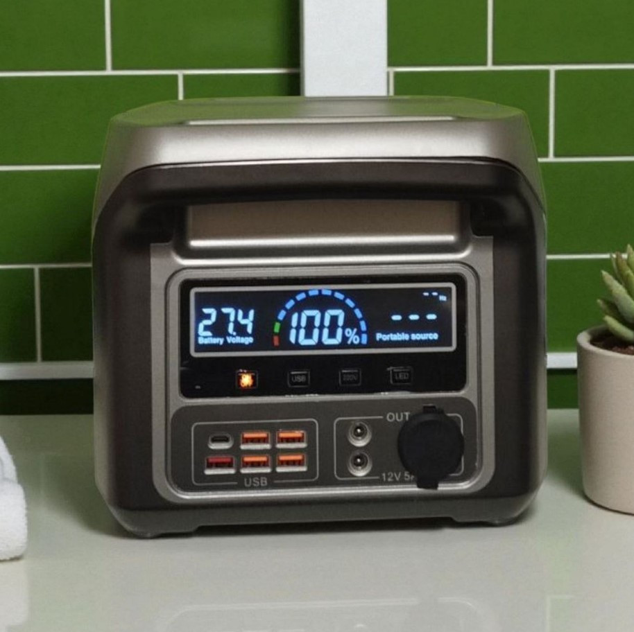 Зарядна стація 1200 Вт на 2 розетки з USB і TypeC виходами на 24В та 220В для зарядки телефонів ноутбуків та іншого, фото 1