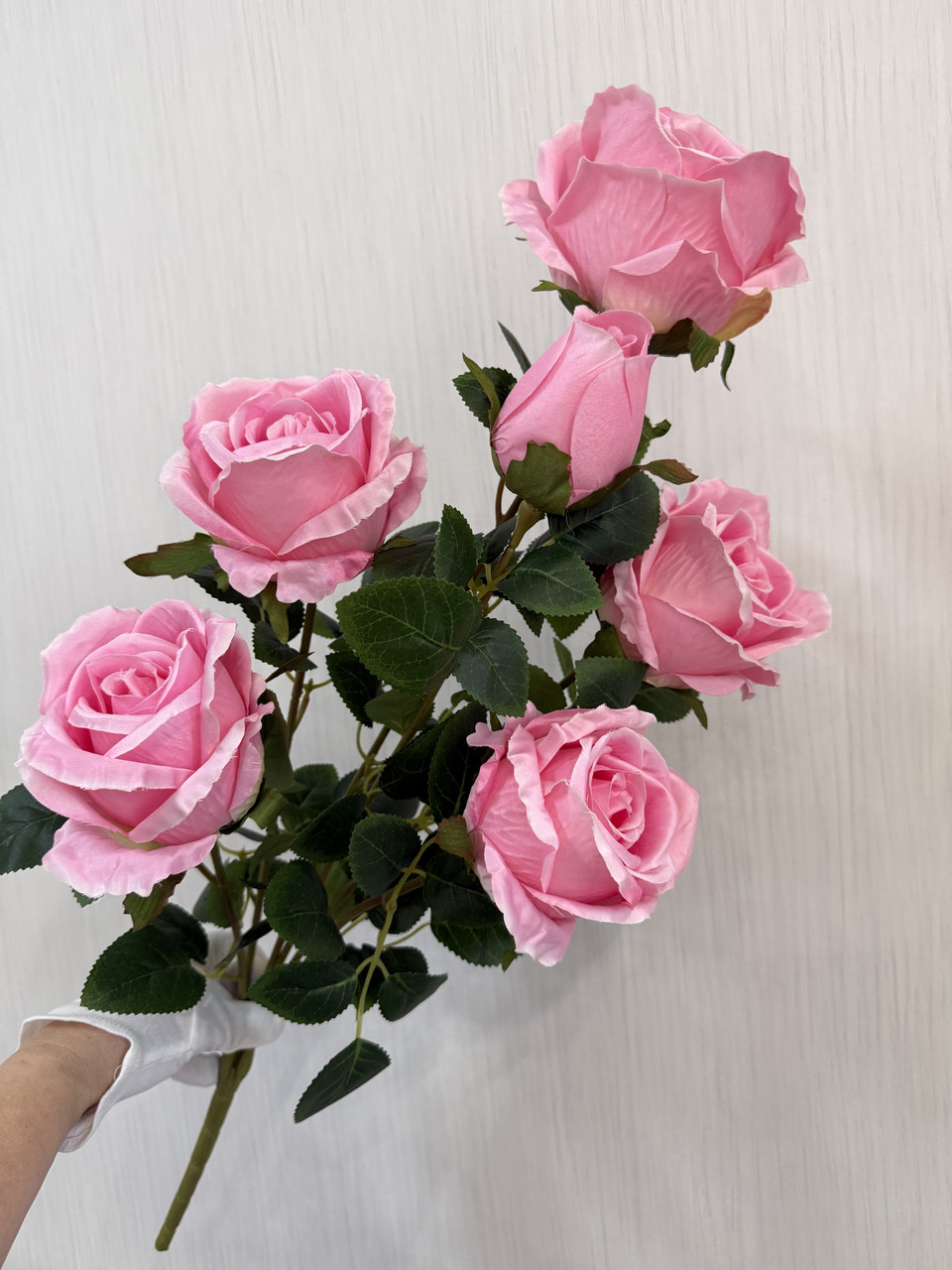 Штучна кущова троянда . Велика гілка троянди з крупними бутонами ( Premium, 75 см ), фото 1