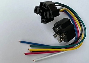 Роз'єм + контактна група замка запалювання Нексія Матиз 93741069-01