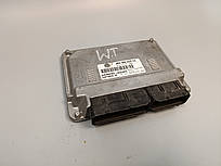 Volkswagen Touran 1.6 MPI Блок управління двигуном 06A906033CG