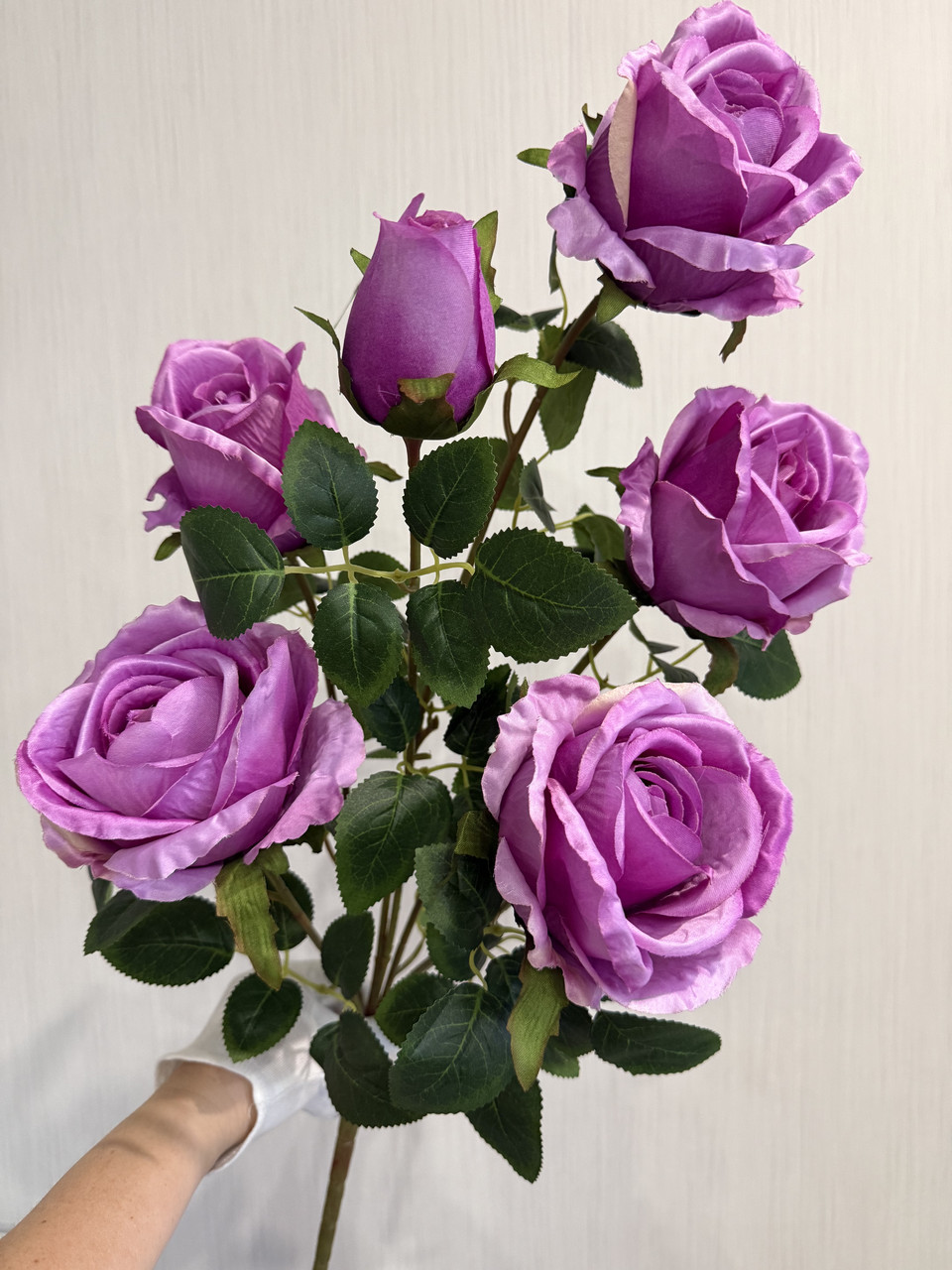 Штучна кущова троянда . Велика гілка троянди з крупними бутонами ( Premium, 75 см ), фото 1