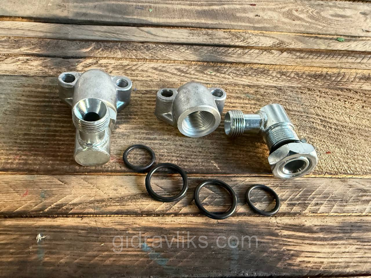 Фланець НШ-10 + штуцери + гумові кільця + кутовий штуцер із контргайкою (комплект), фото 1