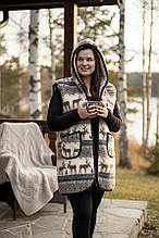 014 Безрукавка подовжена на овчині з капюшоном