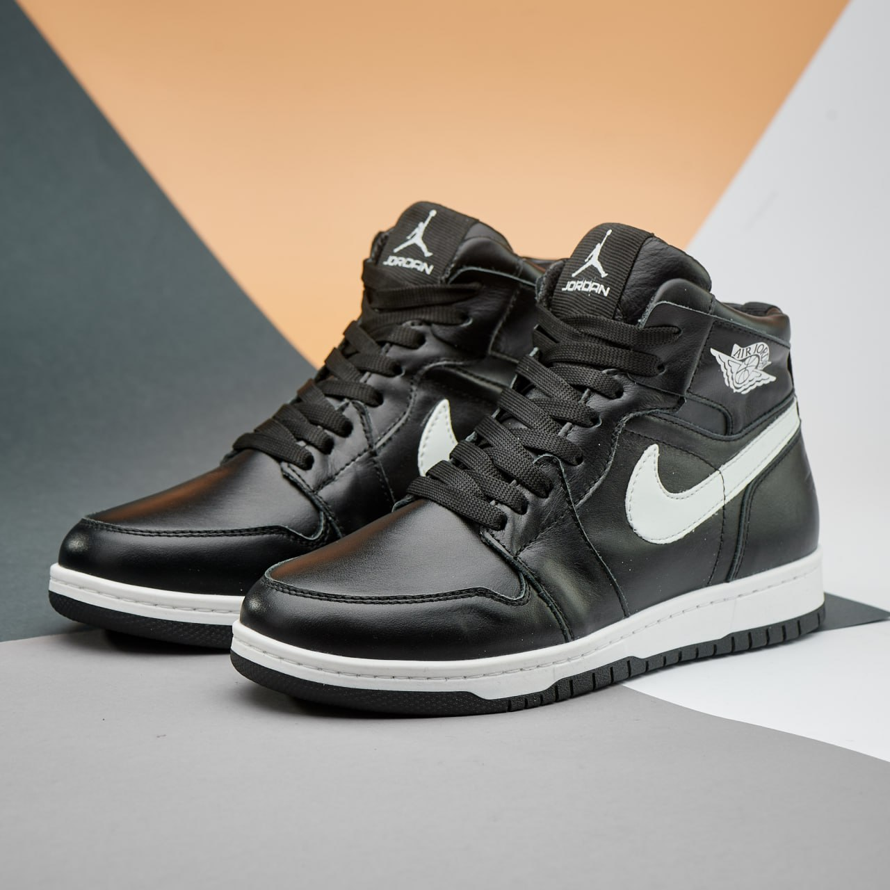 Підліткові зимові шкіряні черевики, кросівки чорні з натуральної шкіри на хутрі на зиму для хлопчика підлітка, розмір 36-40, фото 1