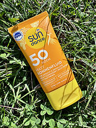 Сонцезахисний флюїд для обличчя та зони декольте Sundanse Matt Sonnenfluid SPF 50 — матувальний