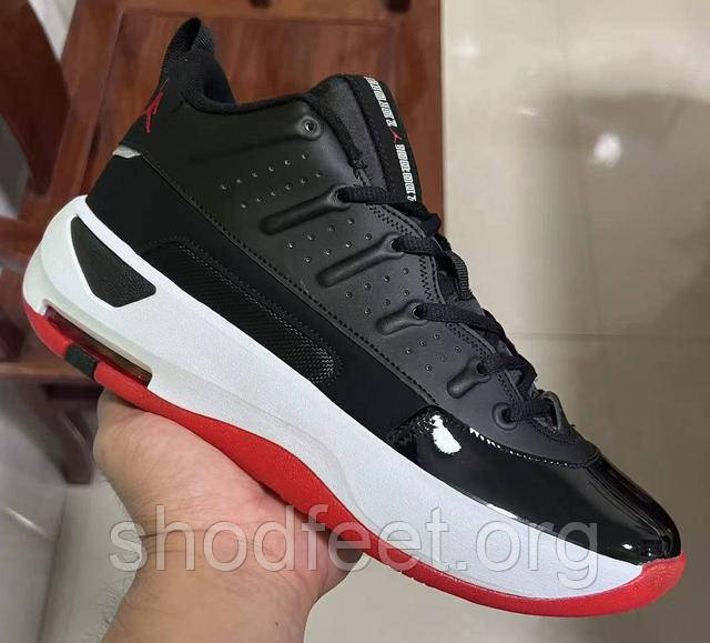 Jordan Max Aura 7 Bred — мужские кроссовки с амортизацией Air, стильный баскетбольный дизайн купить в Украине 1 Jordan Max Aura 7 Bred — мужские кроссовки с амортизацией Air, стильный баскетбольный дизайн купить в Украине