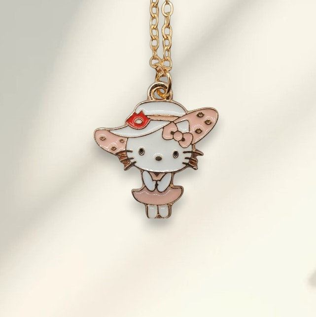 Кулон золотистий у вигляді Хеллоу Кітті (Hello Kitty) в капелюсі та рожевому платті 2.2 см 45+5 см IgnisFlos348, фото 1