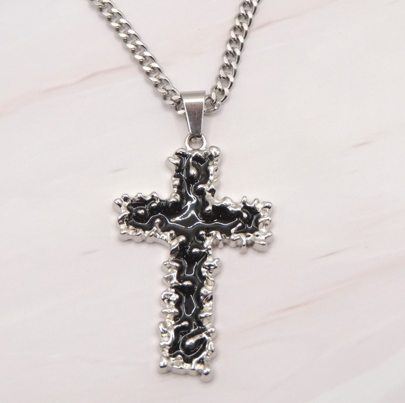Кулон сріблястий на ланцюжку хрестик ретро з чорним фоном 5 см 60 см IgnisFlos567, фото 1