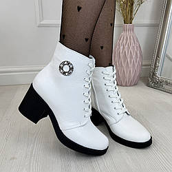 Черевики жіночі з натуральної шкіри флотар. Колір білий