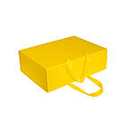 Коробка подарункова самозбірна на магнітах КЕЙС 33х24х10 см жовта