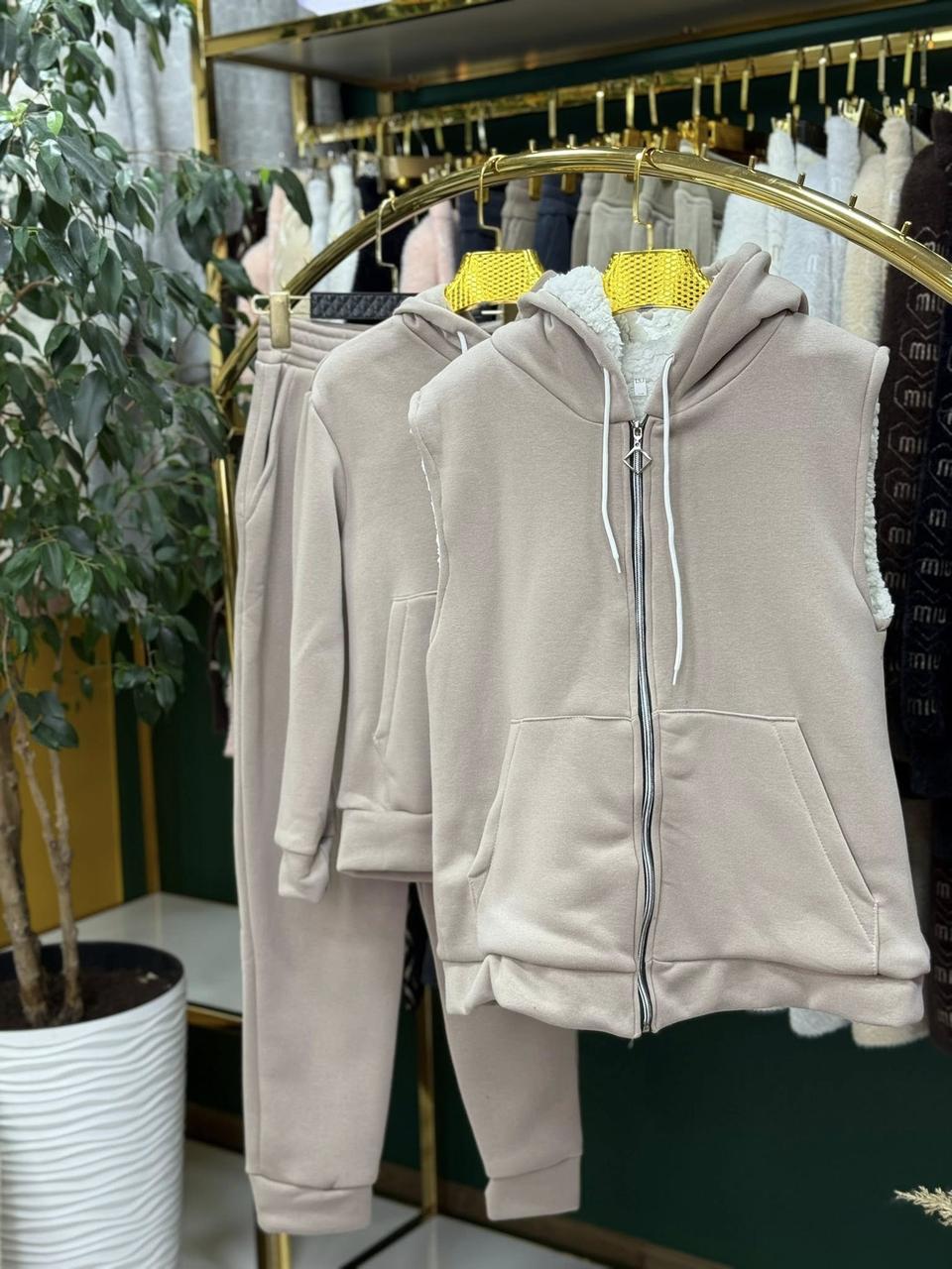 Теплий жіночий костюм-трійка на флісі, тканина "Трикотаж" 44, 46, 48, 50, 52 розмір 44