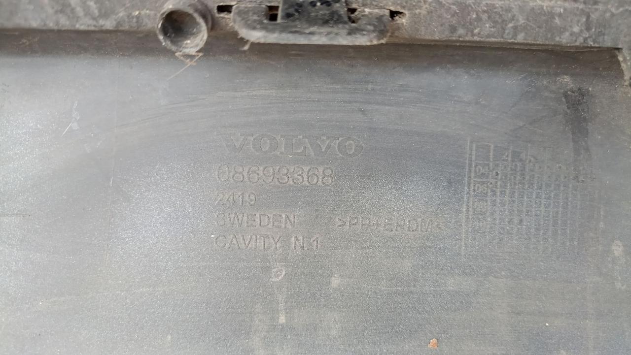 Вітаю зацікавлених на авто розборці Чемпіон !!!<br />
 Предметом оголошення є&nbsp;Бампер Задній Volvo V70 II 2000-2007 9190994 08693361&nbsp;<br />
 Фактичний стан на фото. Має дефект на фото видно! Гарантія 14 днів на встановлення та перевірку<br />
 Висилаємо по всій Україні по передоплаті на транспортні витрати!<br />
 Наявність та асортимент на складі постійно змінюються.<br />
 Точні деталі уточняйте по телефону +380973363743 — фото 6