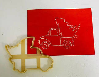 Вирубка для пряника пластикова з трафаретом Машинка з ялинкою 14*10,5 см.