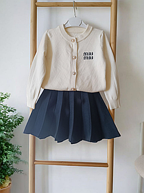 Комплект для дівчинки Miu Miu в'язана кофта зі спідницею пліссе, зріст 110 см