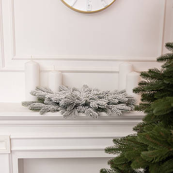 Новорічна хвойна гірлянда лита засніжена Північна зірка 60*35 см TD-NSTSN1