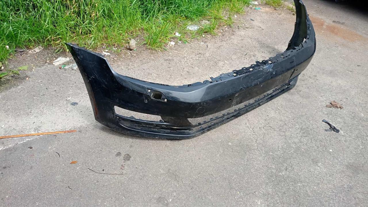 Вітаю зацікавлених на авто розборці Чемпіон !!!<br />
 Предметом оголошення є&nbsp;Бампер Передній &nbsp;Volkswagen Golf VII 2012-2017 5G0807221 5G0807217BNGRU<br />
 Фактичний стан на фото. Має дефект на фото видно! Гарантія 14 днів на встановлення та перевірку<br />
 Висилаємо по всій Україні по передоплаті на транспортні витрати!<br />
 Наявність та асортимент на складі постійно змінюються.<br />
 Точні деталі уточняйте по телефону +380973363743 — фото 5