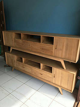 Тумба під телевізор із дерева дуб "Т-2" з дверцями та полицями під апаратуру