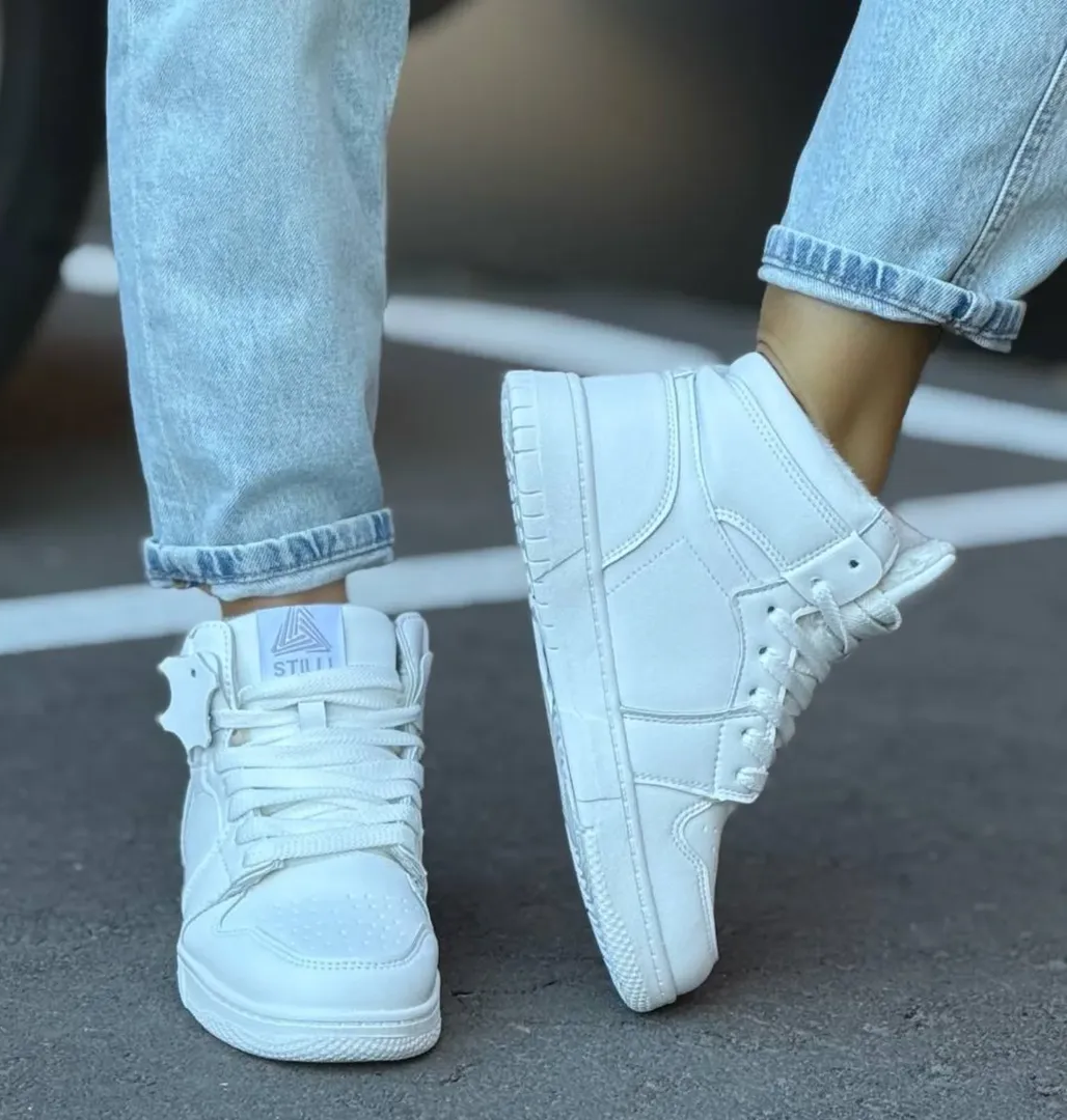 Стильні жіночі кеди зимові Stilli білі (MN10-28), фото 1