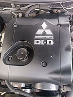 Декоративна кришка двигуна мітсубіші л200