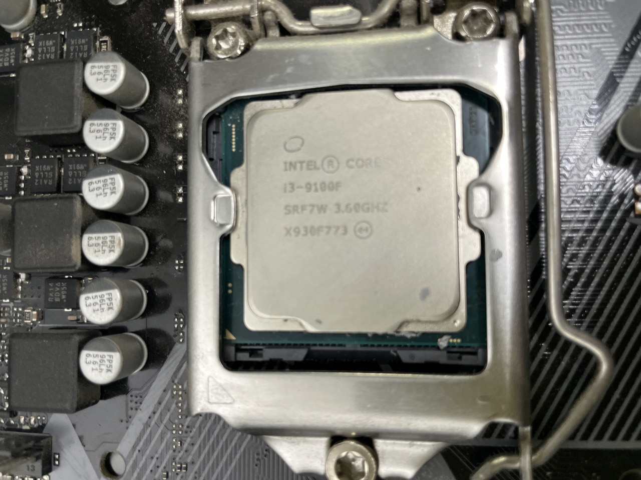 Процесор Intel Core i3-9100 3.60GHz/6MB/8GT/s s1151 із кулером, фото 1