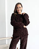 Домашній махровий костюм з візерунком косички, дуже теплий і ніжний темно-корчневий домашній костюм, піжама, фото 3