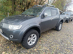 Крило переднє ліве мітсубіші л200 2008+