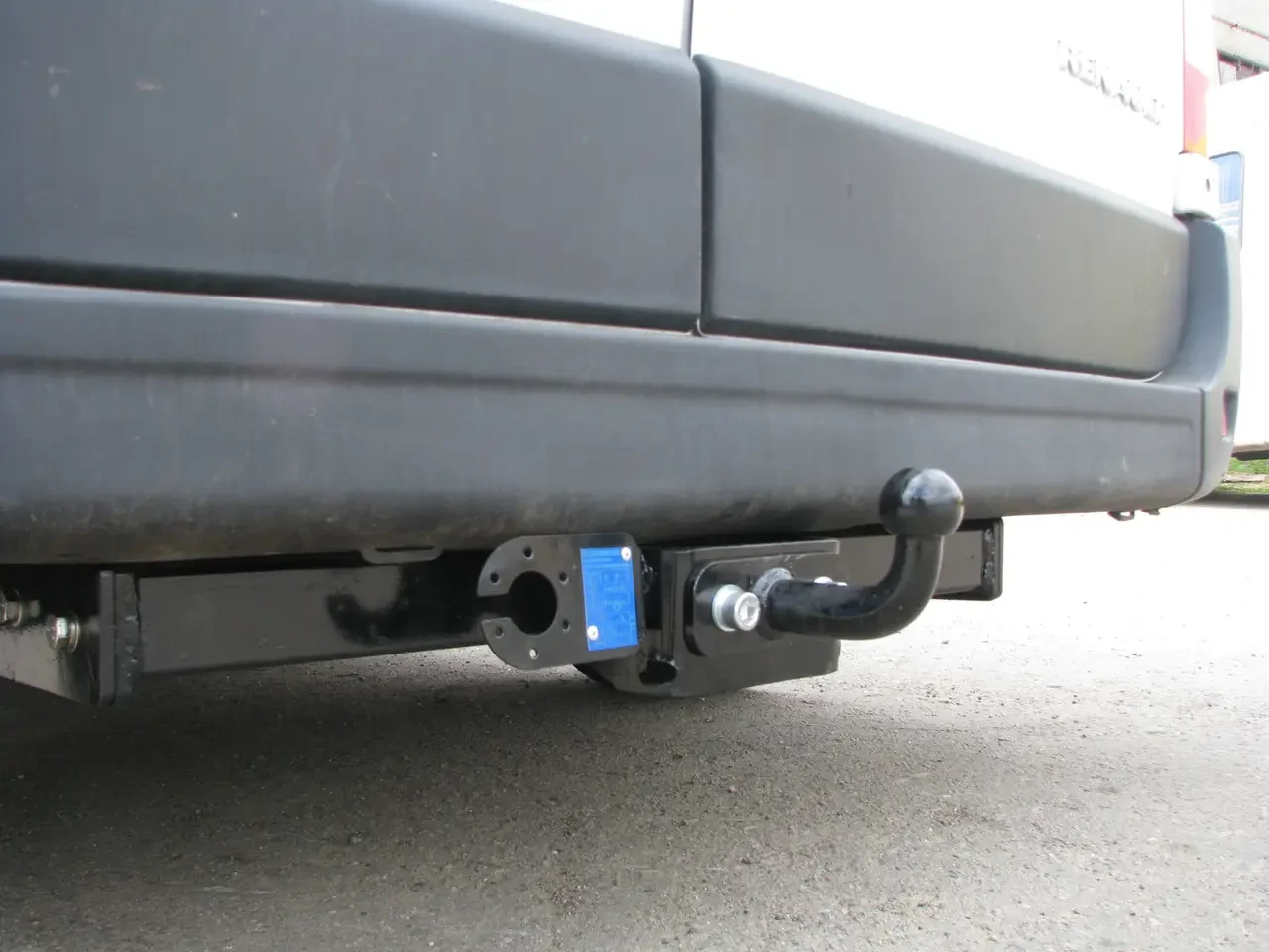 Фаркоп - Renault Master Мікроавтобус (2010--) 1 кол., з'ємний литий на 2 болтах на пластині, фото 1