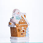 Новорічна декоративна фігурка з підсвіткою 14×9×20 см Новорічний декор Будиночок зі сніговиком з порцеляни CR-6-5, фото 4