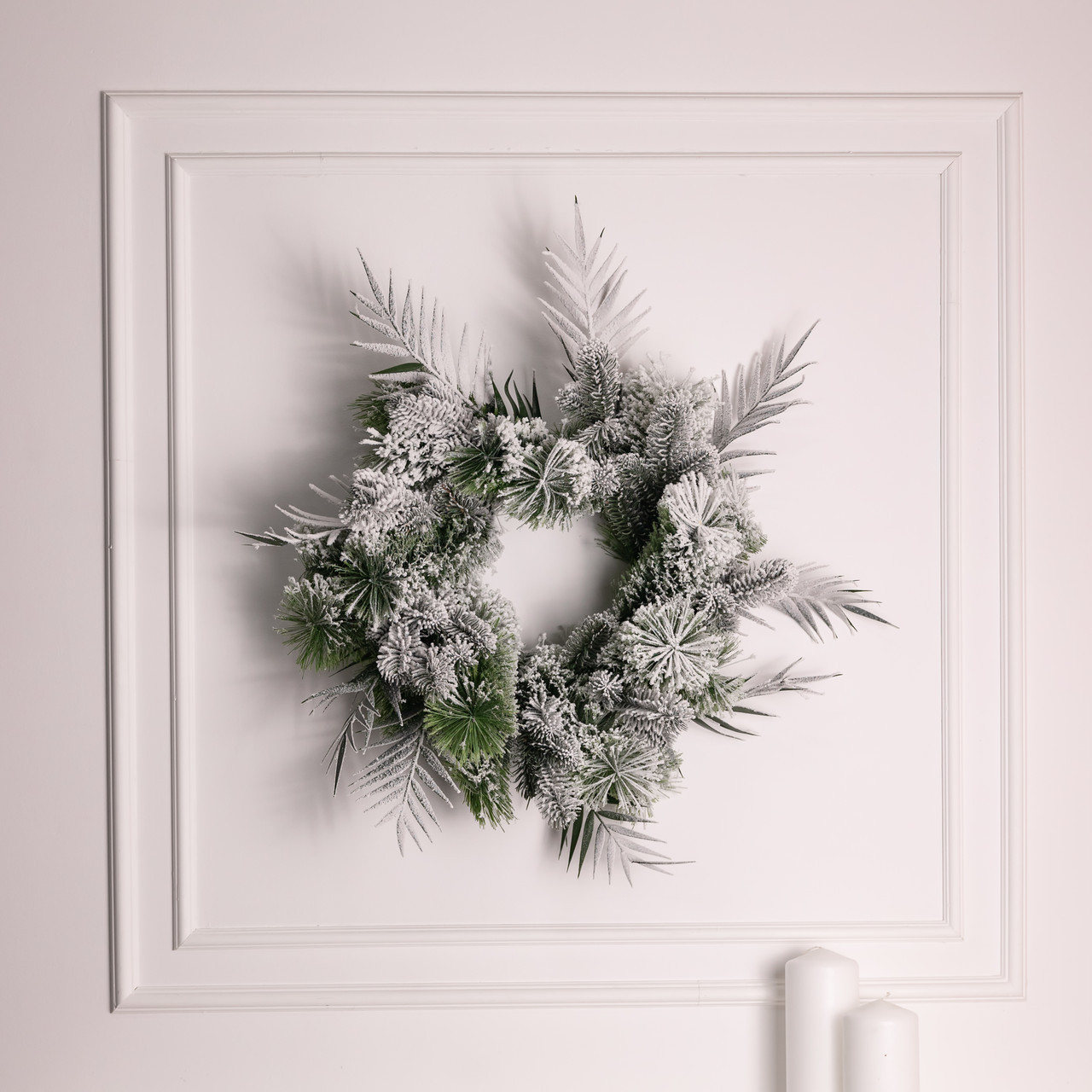 Штучний різдвяний вінок Засніжений Святковий 60 см TD-VINSN, фото 1