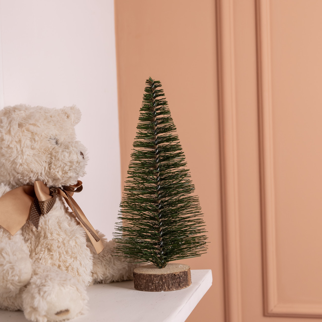 Новорічна настільна ялинка зелена Стріла 25 см на дерев'яній підставці SOK-М-12-3, фото 1