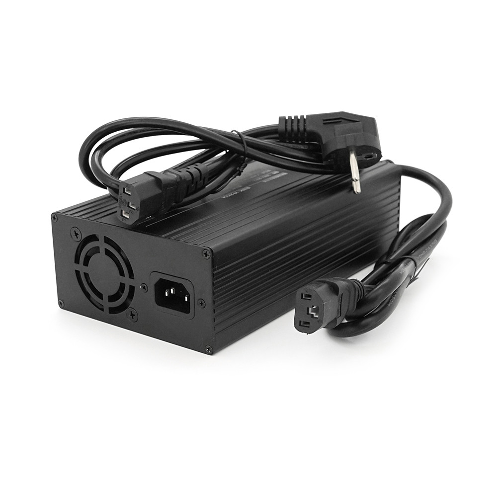 Зарядний пристрій для акумуляторів LiFePo4 24V(29,2V),8S,15A, штекер Triangle plug (T-tipe/C13/IEC)., фото 1