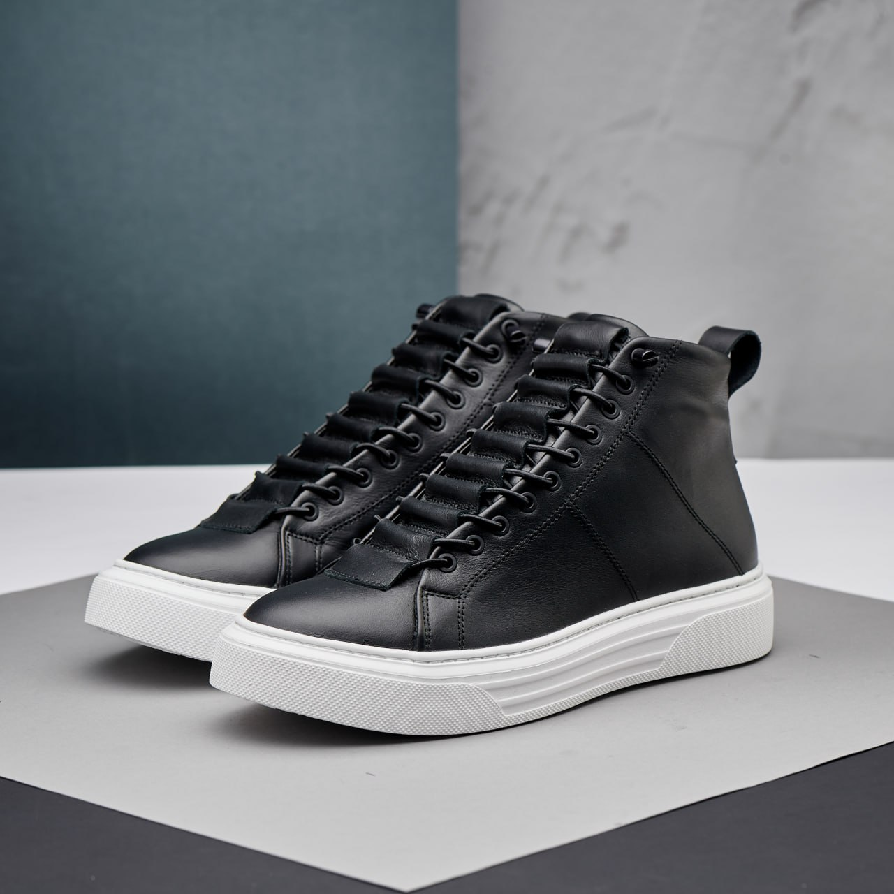 Зимові чоловічі шкіряні черевики, кросівки чорні утеплені з натуральної шкіри на хутрі на зиму для чоловіків, розмір 40-45, фото 1