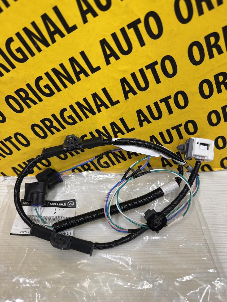Проводка парктроників переднього бампера права Mazda CX-9 16-23 TL1867290, фото 1