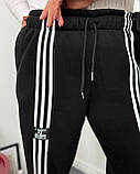 Теплі чорні спортивні штани/джогери великого розміру на флісі з лампасами, фото 5