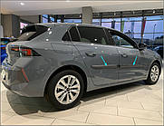Молдинги на двері для Opel Astra L 2022+