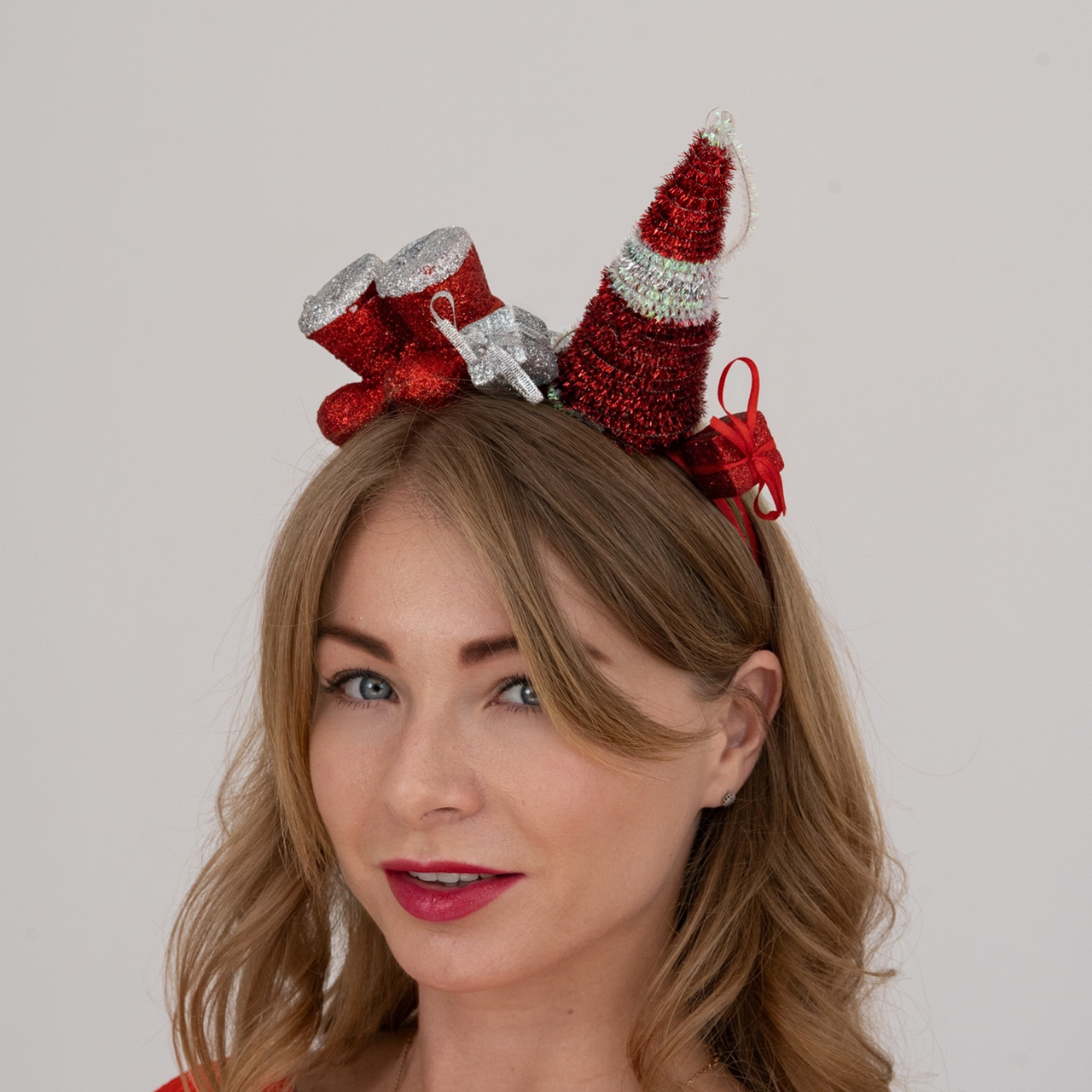 Новорічний обруч з ялинкою, черевиками Санти та подарунками | Для дорослих і підлітків, фото 1