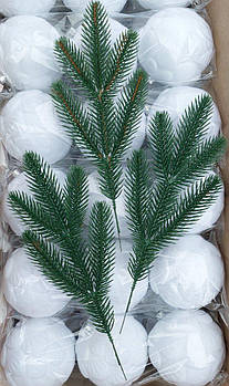 Штучні ялинкові гілочки зелені