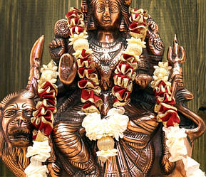 Гірлянда для статуеток богів 7 кульок Біла