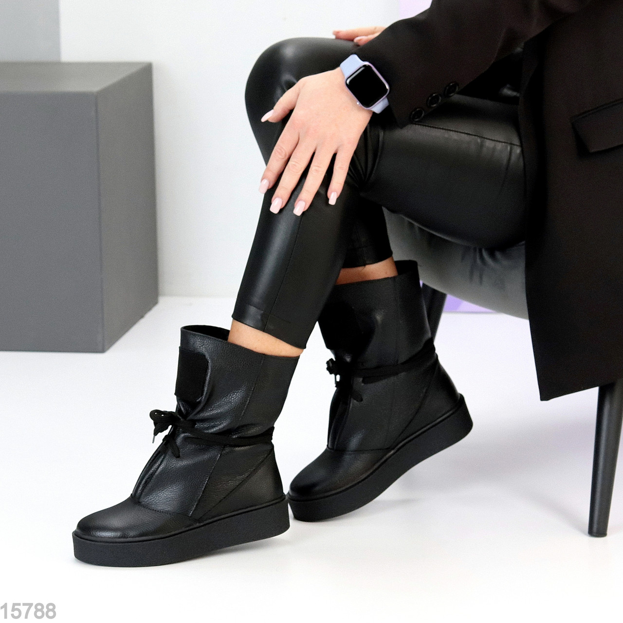 Дизайнерські зимові чорні високі черевики натуральна шкіра флотар, фото 1