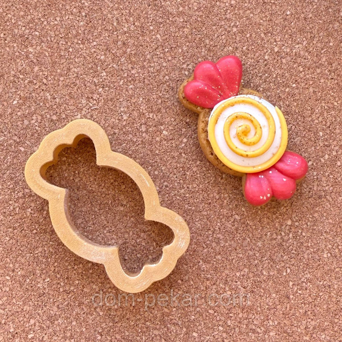 Цукерка міні вирубка для пряників 4 см (3D)