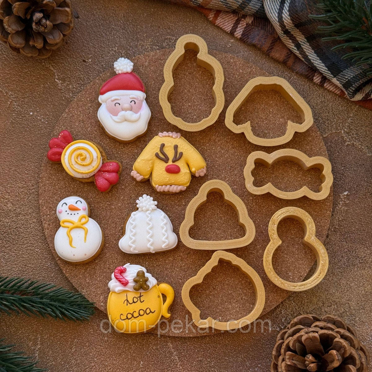 Новорічний міні 2 набір вирубок для пряників 4 см 6 шт (3D)