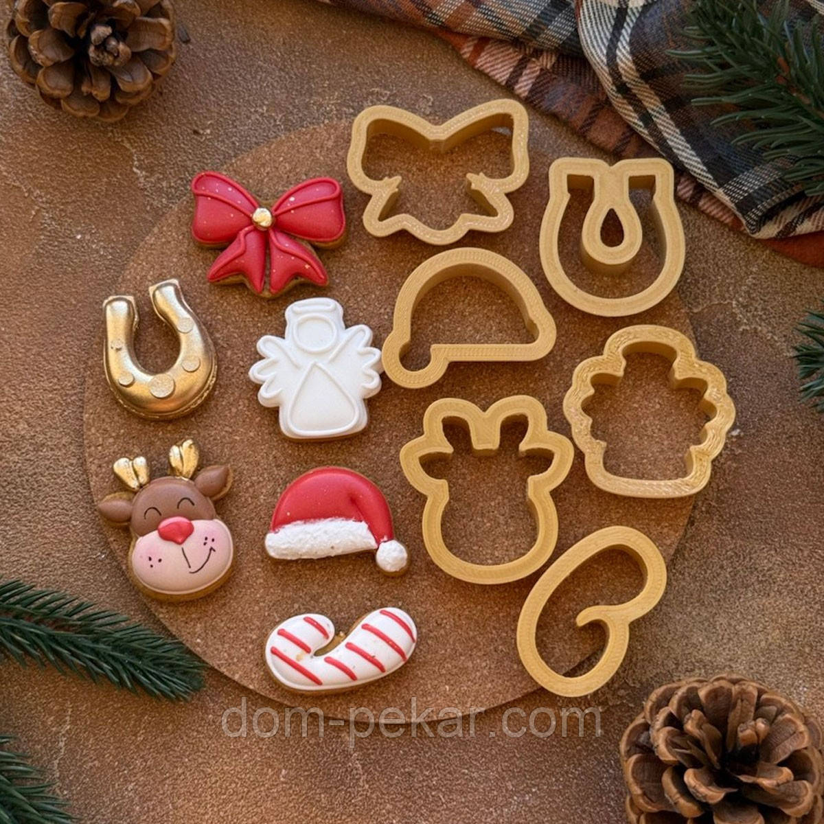 Новорічний міні 3 набір вирубок для пряників 4 см 6 шт (3D)