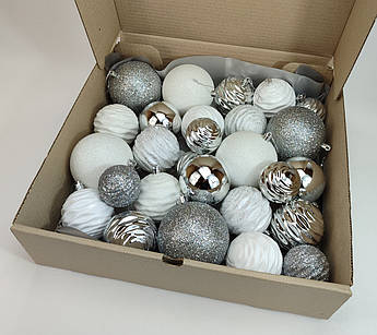 Набір ялинкових куль 27 шт у коробці | графітові, червоні, сріблясто-білі, золотисто-білі, шампань | 6/8/10 см Срібний та білий