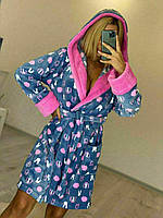 Жіночий плюшевий халат короткий з капюшоном . М’який домашній халат