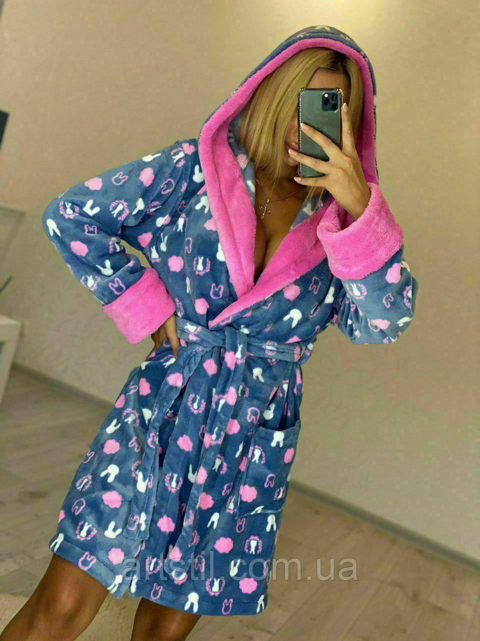 Жіночий плюшевий халат короткий з капюшоном . М’який домашній халат, фото 1