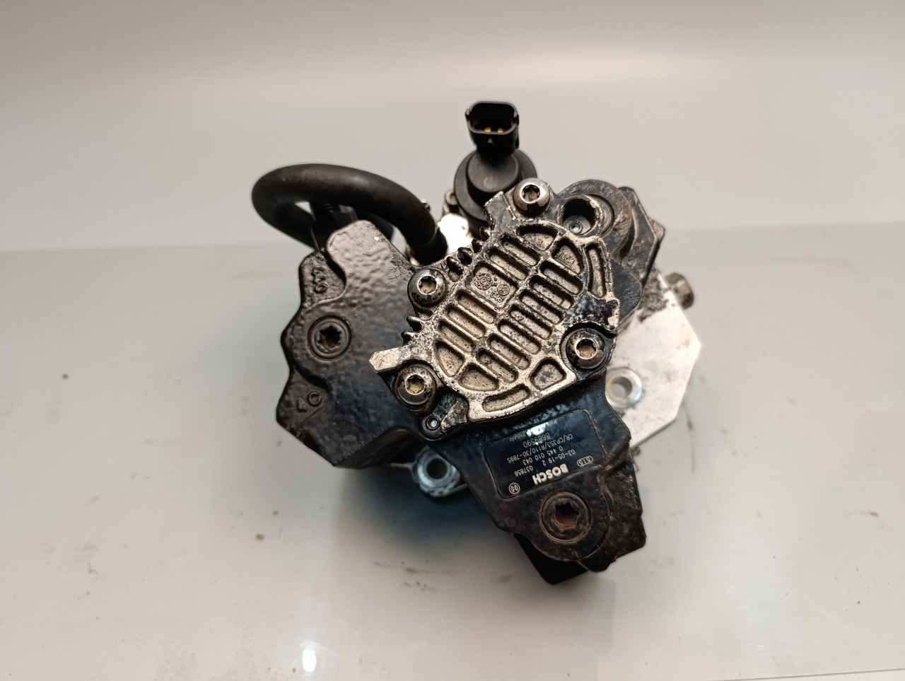 Volvo S80, S60, V70, XC90 2.4 D5 Паливний насос ТНВД 8689590