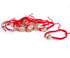 Браслети обеги з червоної нитки