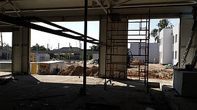 монтаж стен и ворот конструкции